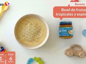 Bowl de frutas tropicales y espinaca