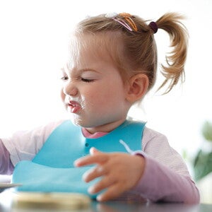 ¿Tu niño es melindroso para comer? No estás sola. mi bebe comia bien y ahora no