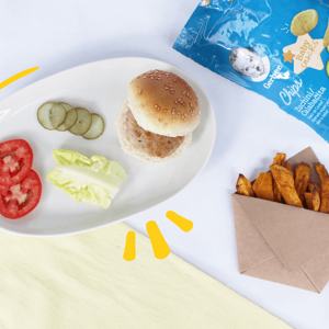 plato con hamburguesa de pollo para bebé y chips Gerber plato con hamburguesa de pollo para bebé y chips Gerber