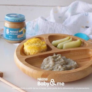 Rápido desayunito de puré de pera Rápido desayunito de puré de pera