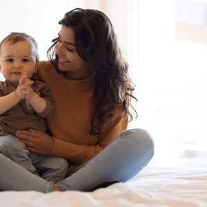 Apoya el crecimiento y desarrollo de tu hijo con actividades que estimulan su imaginación