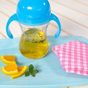 juguito_de_uva_con_naranja_y_hierbabuena juguito_de_uva_con_naranja_y_hierbabuena