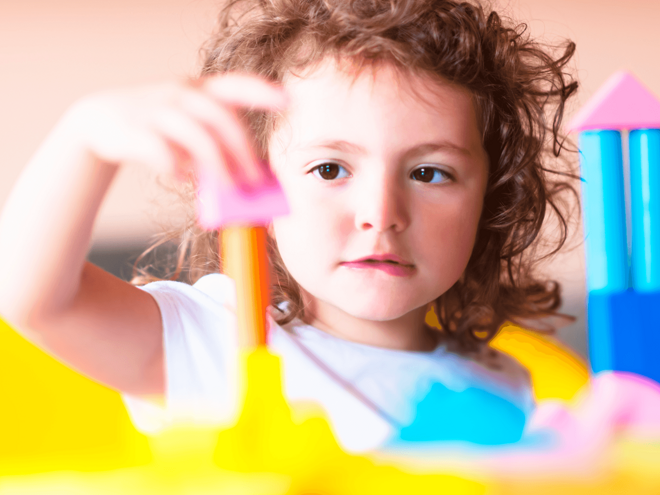 Hitos del desarrollo del niño de 0 a 1 año Hitos del desarrollo del niño de 0 a 1 año