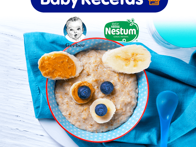  Plato de cereal de avena y frutas